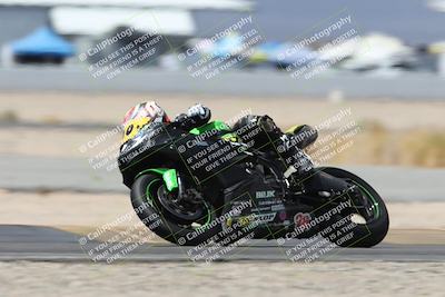 media/Apr-18-2025-CVMA Friday Practice (Fri) [[88baa45499]]/Racer 3/Session 5 (Turn 14 Tip In)/